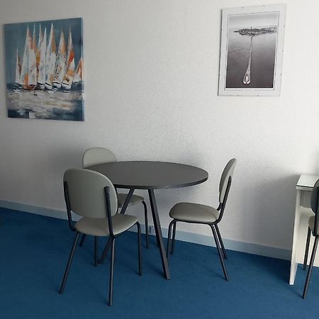 Grand Studio Vue Mer Dans Residence Des 3 Iles Pres De La Thalasso Quiberon Extérieur photo